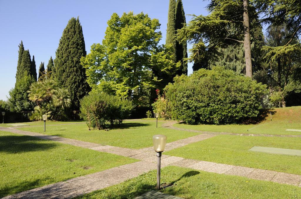 Villa Callas 16 سيرمِيوني الغرفة الصورة