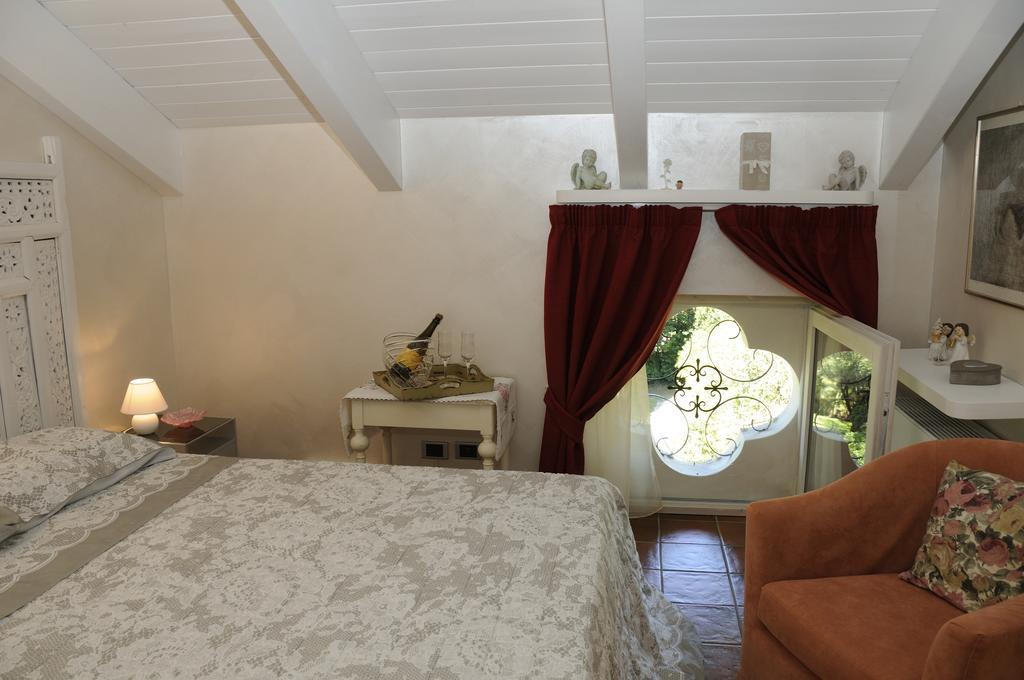 Villa Callas 16 سيرمِيوني الغرفة الصورة
